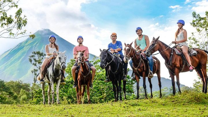 Horseback Ride to La Fortuna Waterfall with Hanging Bridge and Maleku Village Stop (1/5)