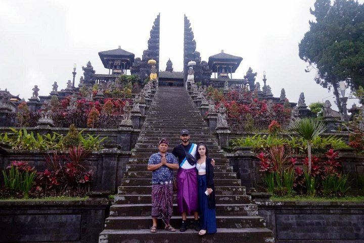 East Bali Private Day Tour: Tukad Cepung, Besakih, Tirta Gangga, Lempuyang (3/12)