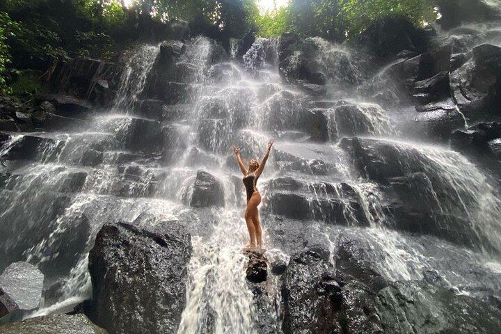 Door-to-Door Ubud Waterfall Trip With Entrance Fees: Kanto Lampo, Tibumana, Tukad Cepung (3/4)