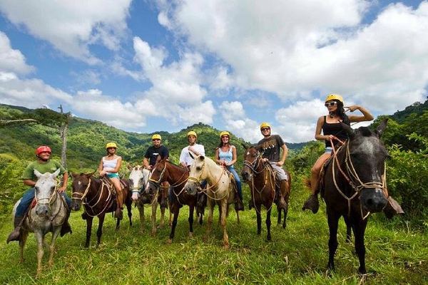 Horseback, 180-Foot El Encanto Rappel and Zipline Day at Ocean Ranch Park, Jaco