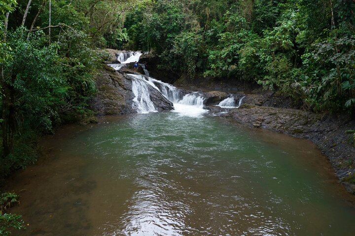 Bijagual Waterfall Walking Tour from Jaco: Forest Trails, Rivers and Pools (3/5)