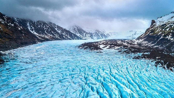 Private South Coast Tour with Seljalandsfoss, Skogafoss and Solheimajokull Glacier (1/10)