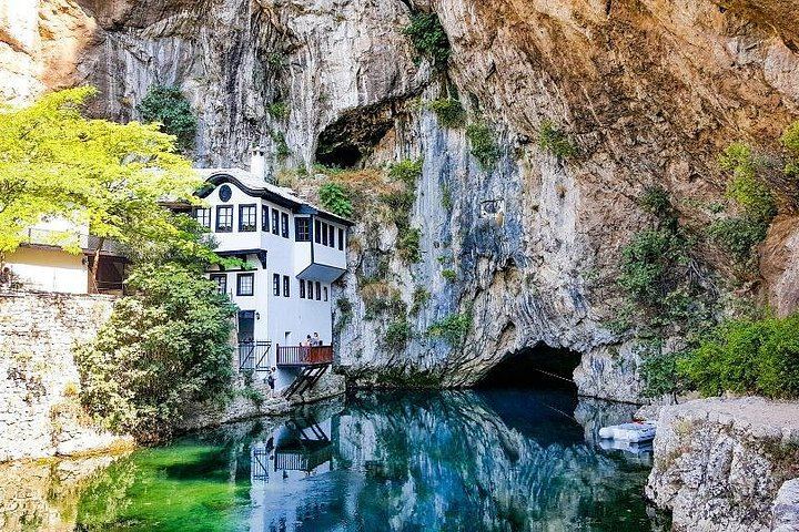 Sarajevo to Mostar, Kravice Falls, Blagaj and Konjic Day Trip with Sandwich (9/12)