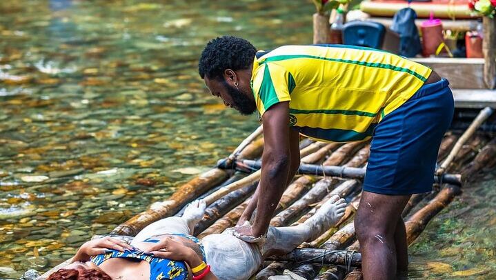 Blue Hole and Rio Nuevo Bamboo Rafting Excursion from Ocho Rios, 3 Hours (1/12)
