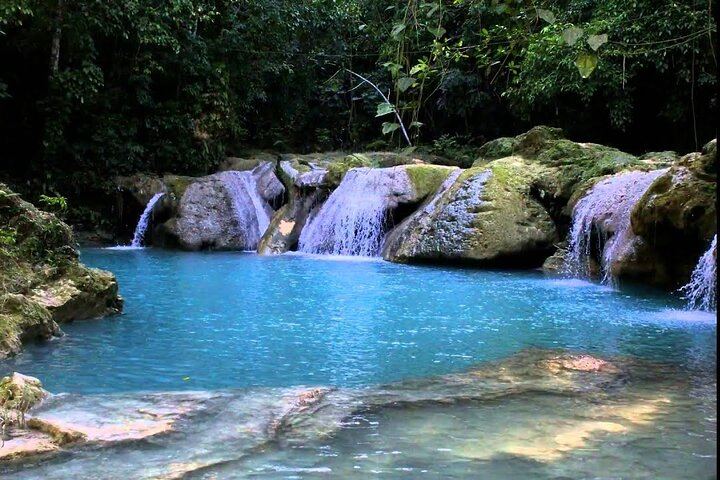 Ocho Rios Blue Hole, Reggae Hill Lunch with Cocktails and Dunn's River Falls Climb (3/11)