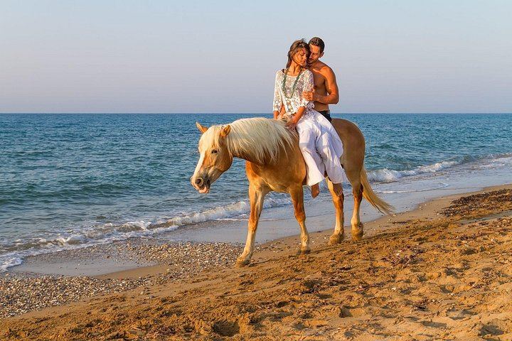 Private Blue Hole Tour with Horseback Ride and Ocean Swim from Ocho Rios (3/8)