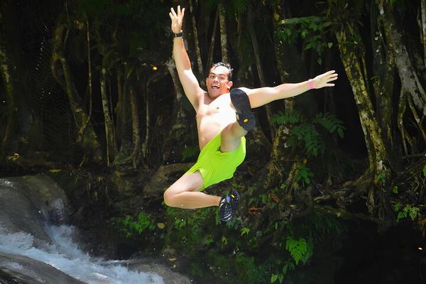 Blue Hole Waterfalls, White River Tubing and Fern Gully Drive from Ocho Rios