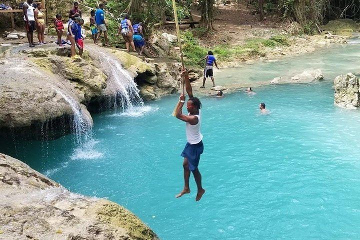 Blue Hole and White River Tubing Combo in Ocho Rios, 4 Hours, Fees Included (4/10)