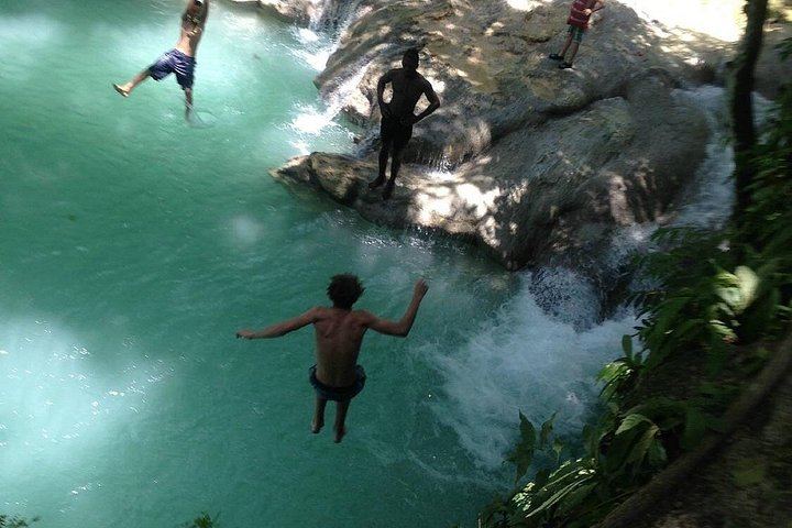 Blue Hole, Fern Gully and Green Grotto Caves Tour from Montego Bay and Falmouth (3/6)