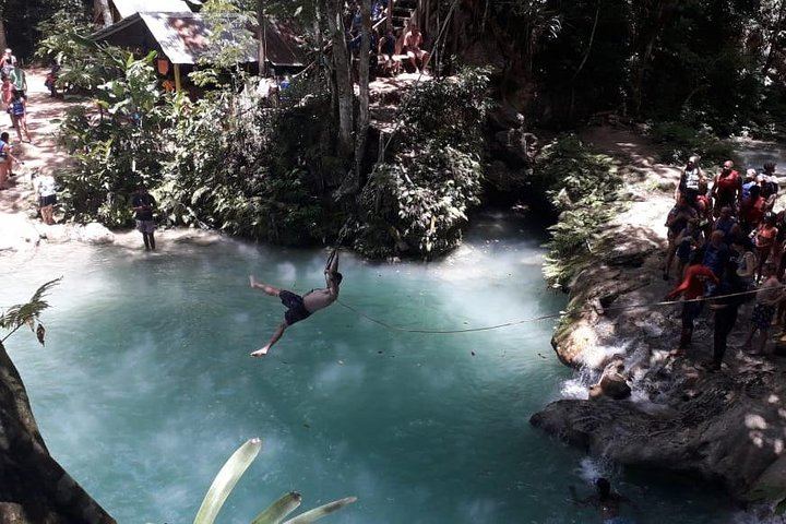 Ocho Rios Blue Hole and Dunn's River Falls Tour with All Admission Fees Included, 4 Hours (3/5)
