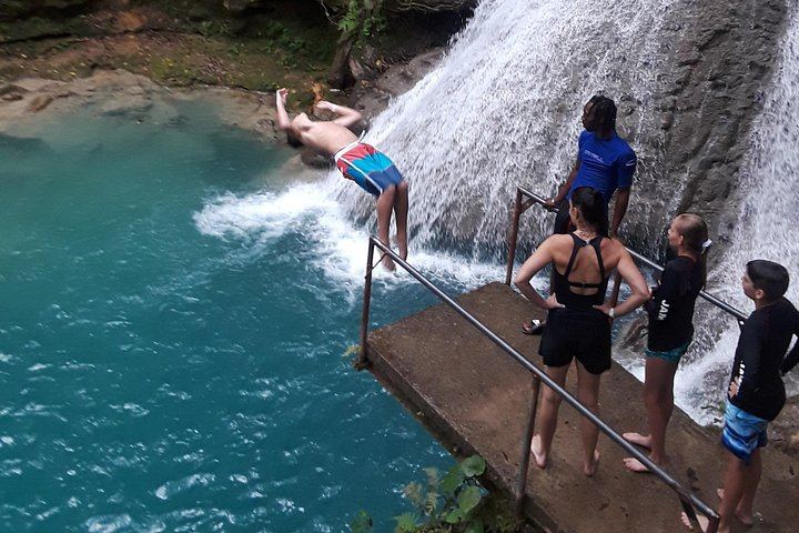 Blue Hole Hike, Cave and Rope Swing Tour from Ocho Rios by Dr Fun Fun Tours (9/11)