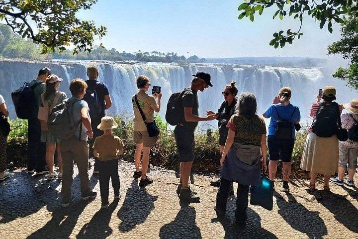Victoria Falls Small Group Walking Tour with Knife Edge Bridge and Big Tree (10/12)