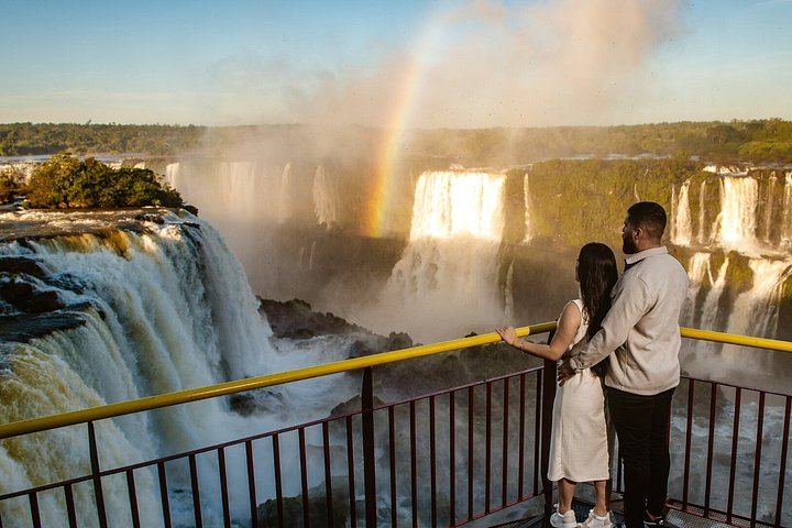 Iguazu Falls Private Full-Day, Brazil and Argentina, Border Logistics and Macuco Option (12/12)