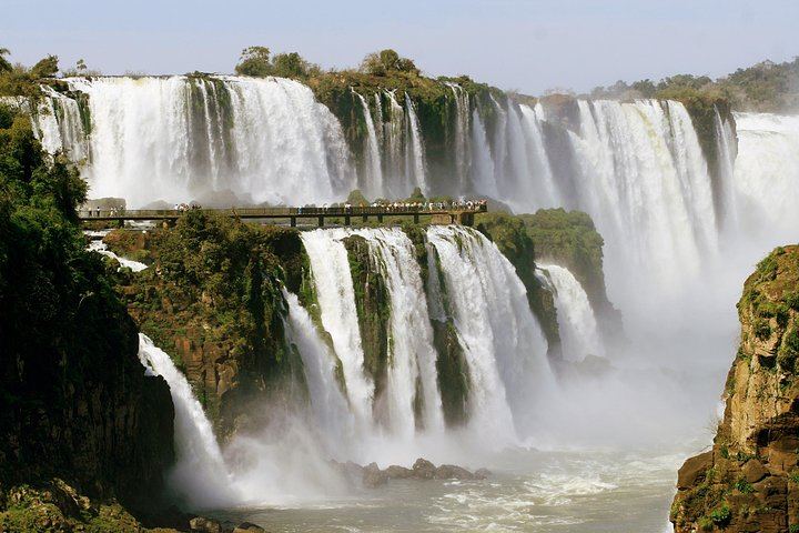 Brazilian Side of Iguassu Falls from Puerto Iguazu with Border Crossing (6/12)