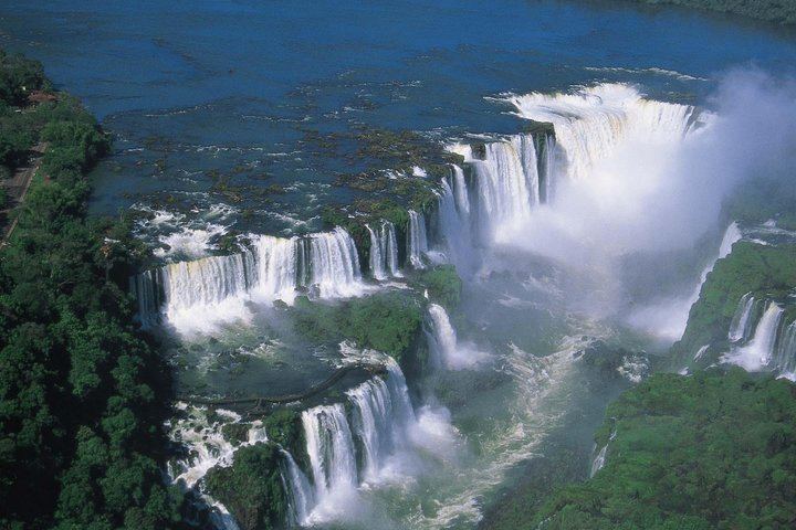 Iguassu Falls Brazilian Side with Park Ticket and Hotel Transfer, Foz do Iguacu (3/5)
