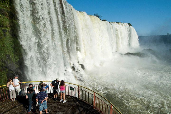 Brazilian Side of Iguassu Falls and Macuco Safari Boat Ride with Tickets, Foz do Iguacu (6/12)