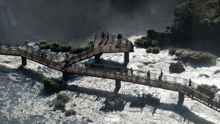 Brazilian Side of Iguassu Falls and Macuco Safari Boat Ride with Tickets, Foz do Iguacu (4/12)
