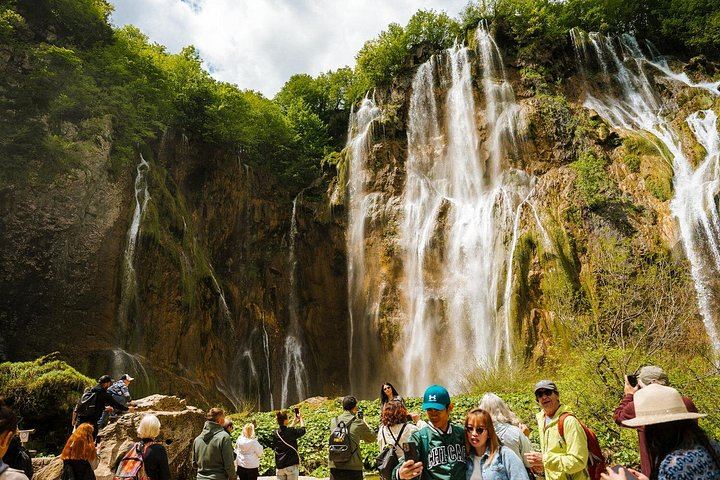 Plitvice Lakes and Rastoke Semi-Private Trip from Zagreb in English or Spanish (6/12)