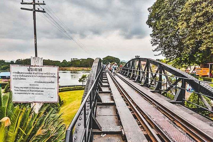 Private Hellfire Pass, Death Railway Walk and Erawan Falls Day Tour from Bangkok (4/8)