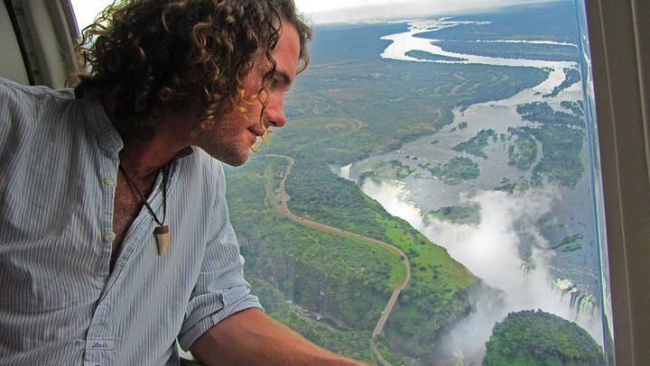 25 Minute Victoria Falls Helicopter Flight over the Falls, Batoka Gorge and Zambezi Park (1/9)