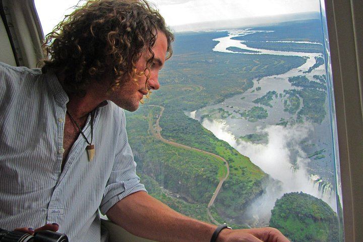 25 Minute Victoria Falls Helicopter Flight over the Falls, Batoka Gorge and Zambezi Park (1/9)