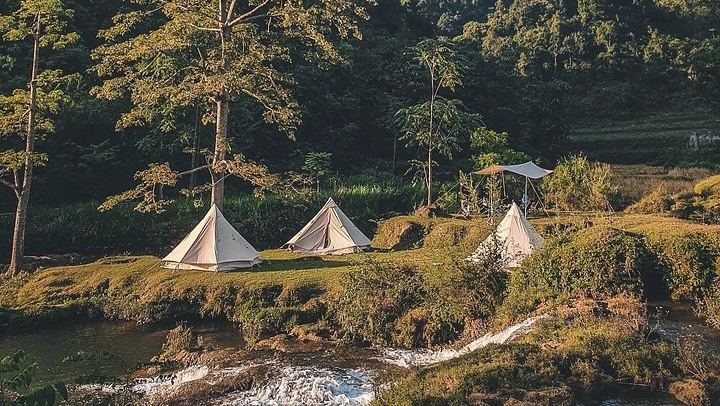 2-Day Cao Bang Camping Tour: Angel Eye Mountain Night, Ban Gioc and Pac Bo Cave (2/9)
