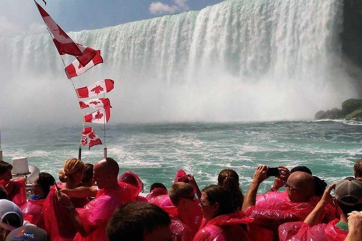 Niagara Falls Canadian Side Tour with Ontario and New York Hotel Pickup, Boat, Skylon (1/12)