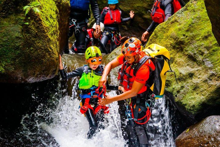 Extreme Dominica Half-Day Canyoning: Rainforest Gorge, Falls and Pools (1/9)