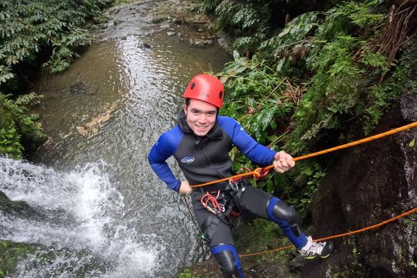 Hidden Waterfalls Canyoning in Ribeira dos Caldeirões, Small Groups, Sao Miguel
