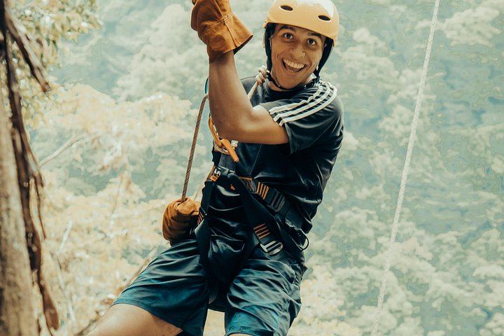 Pocosol Forest Canyoning and Waterfall Rappelling with Lunch near Arenal (10/12)