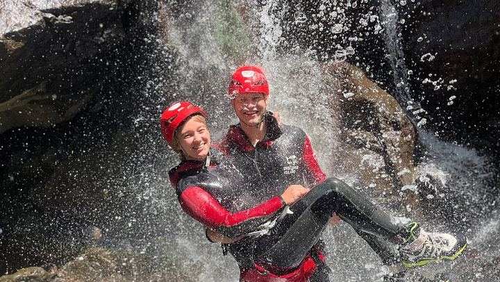 Level 2 Canyoning in Ribeiro do Cidrão: Technical Descents Through Narrow Gorges (4/12)