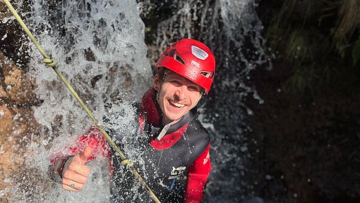 Level 1 Beginner Canyoning in Ribeira das Cales: Six Waterfalls and a 15 m Abseil (3/12)