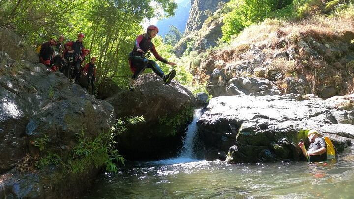 Level 2 Canyoning in Ribeiro do Cidrão: Technical Descents Through Narrow Gorges (2/12)