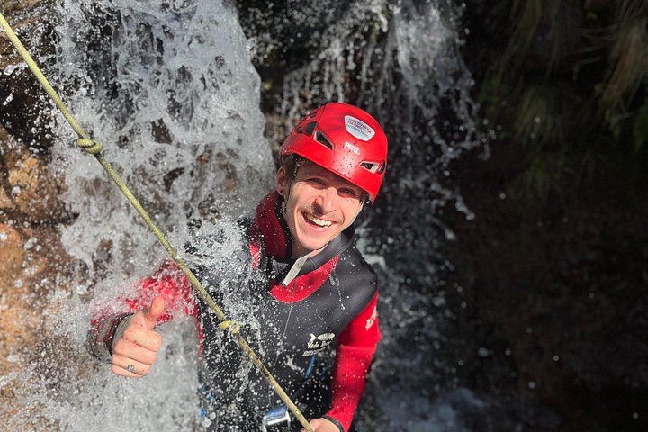 Level 1 Beginner Canyoning in Ribeira das Cales: Six Waterfalls and a 15 m Abseil (3/12)