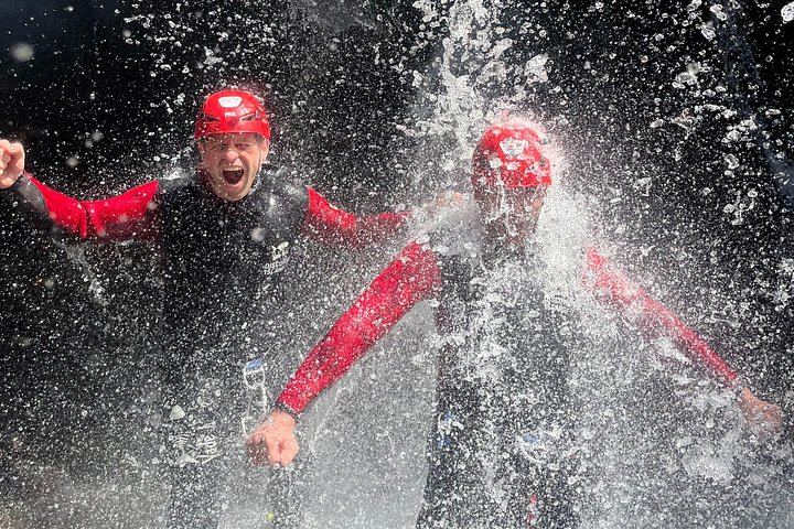Level 2 Canyoning in Ribeiro do Cidrão: Technical Descents Through Narrow Gorges (5/12)