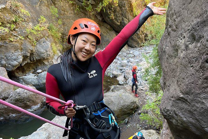 Level 2 Canyoning in Ribeiro do Cidrão: Technical Descents Through Narrow Gorges (10/12)