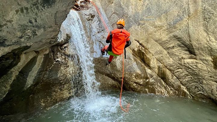Heart Creek Canyon Half-Day Canyoning for Beginners: Rappels and Waterfall Slide (4/9)