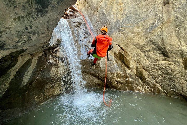 Heart Creek Canyon Half-Day Canyoning for Beginners: Rappels and Waterfall Slide (4/9)