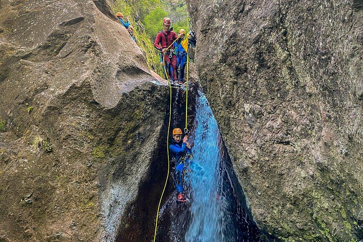 Level 2 Canyoning in Ribeira do Cidrão: Madeira Central Mountains, Pools and Rappels (2/8)