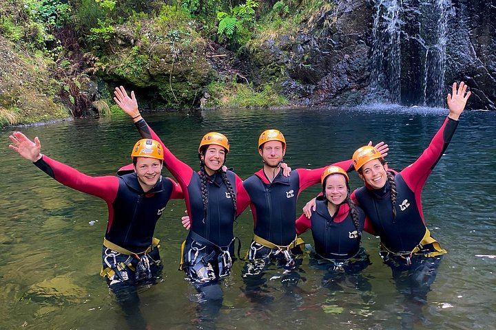 Level 2 Canyoning in Ribeira do Cidrão: Madeira Central Mountains, Pools and Rappels (5/8)
