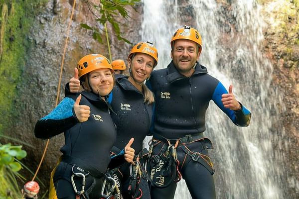 Level 1 Canyoning in Madeira for Beginners and Families, 5 Hours with Transport