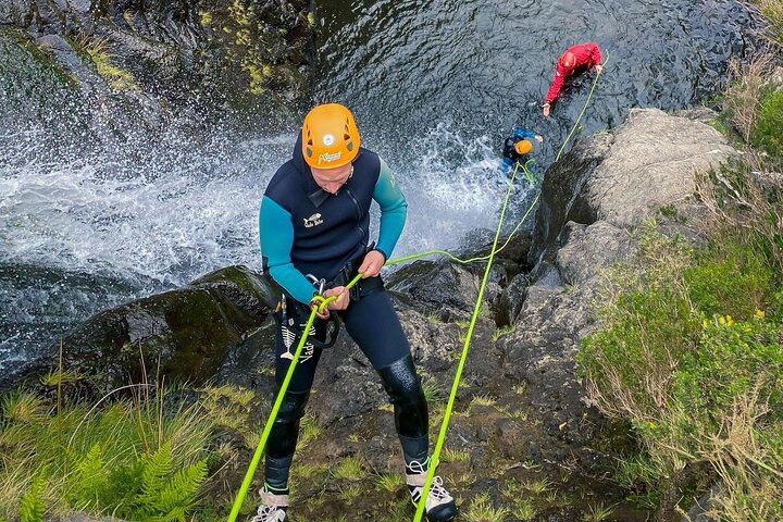 Level 1 Canyoning in Madeira for Beginners and Families, 5 Hours with Transport (1/10)
