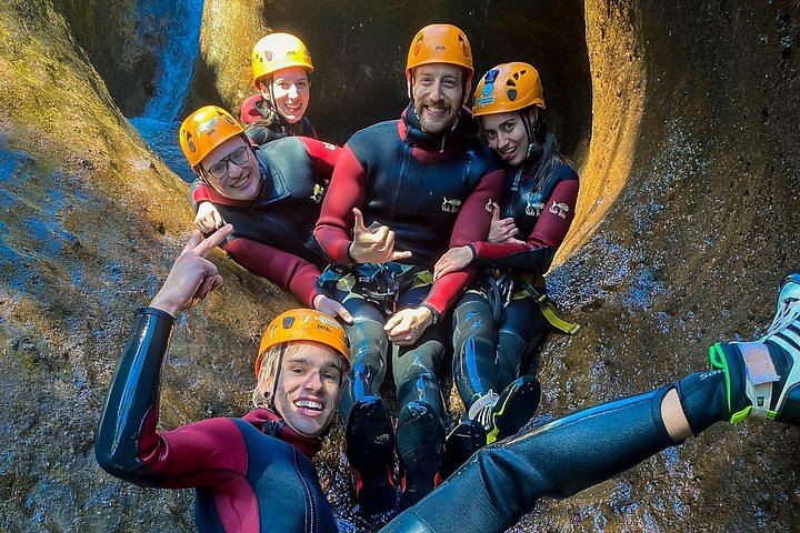 Level 1 Canyoning in Madeira for Beginners and Families, 5 Hours with Transport (2/10)
