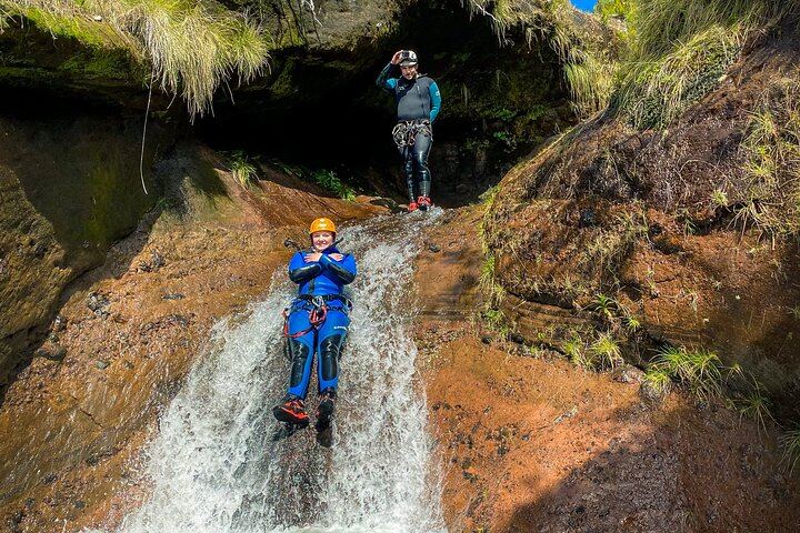 Level 1 Canyoning in Madeira for Beginners and Families, 5 Hours with Transport (7/10)