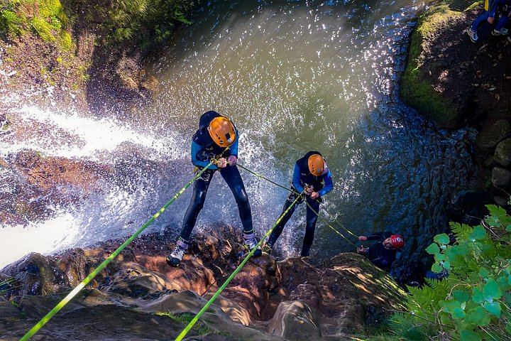 Ribeira das Cales Canyoning from Chão da Lagoa: Five Rappels, Laurissilva Hike (1/8)