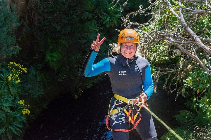 Ribeira das Cales Canyoning from Chão da Lagoa: Five Rappels, Laurissilva Hike (8/8)