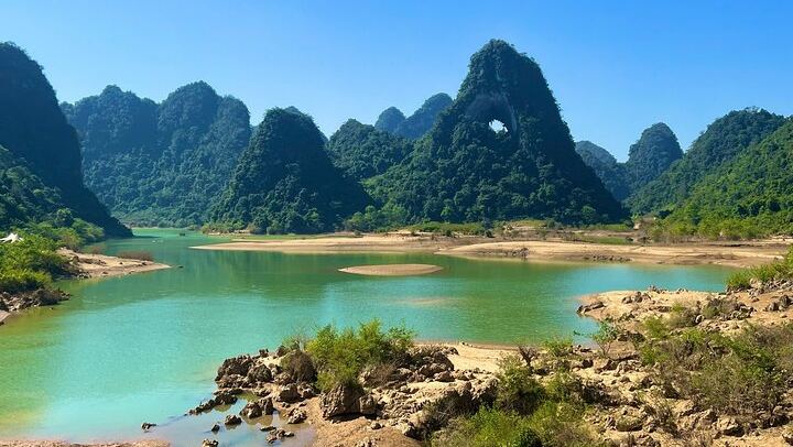 Ban Gioc Waterfall Full-Day Cao Bang Tour, Small Group by Motorbike, Local Guide (2/7)