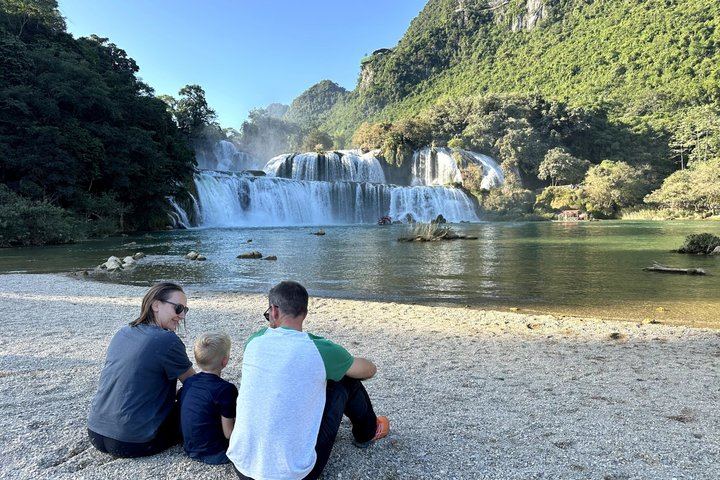 Cao Bang Day Tour by Motorbike or Car with Dia Tren Paper Village and Phong Nam (9/12)