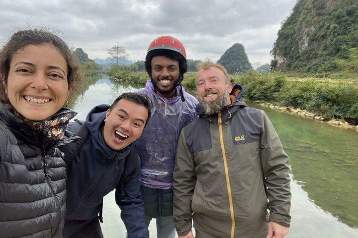 Cao Bang Day Tour by Motorbike or Car with Dia Tren Paper Village and Phong Nam (3/12)