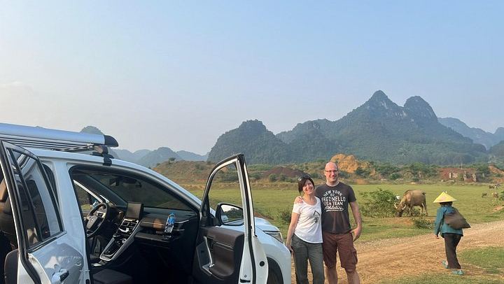Ban Gioc Waterfall 2 Days from Hanoi: Angel Mountain, Quay Son Homestay and Swim (2/6)